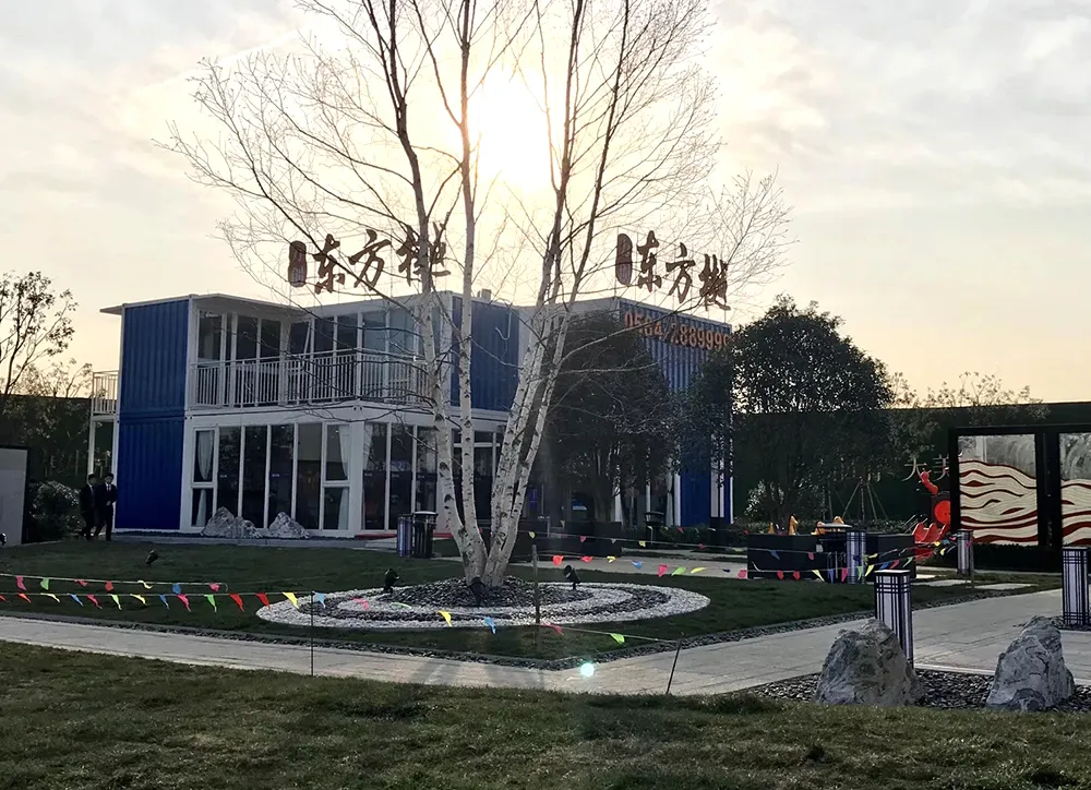 万创东方樾集装箱售楼部设计施工