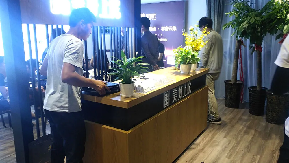 中梁美好上院集装箱售楼部设计施工